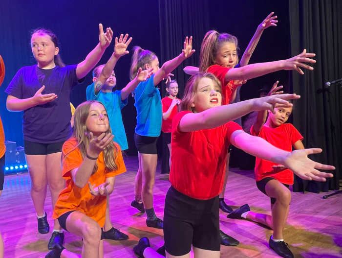 Movers performing arts class for ages 7 to 11 at KSPA in Whitstable